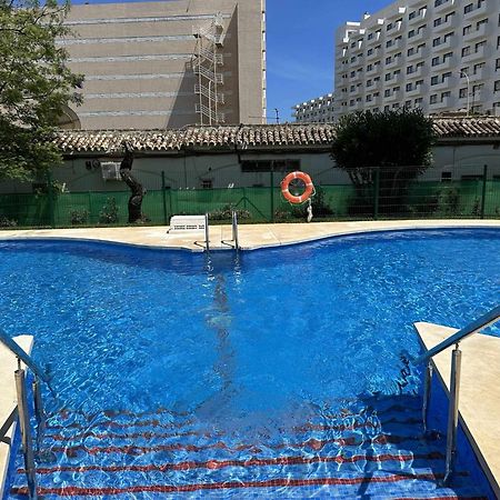 Apartamento La Carihuela A 2 Minutos De La Playa Torremolinos Exterior foto